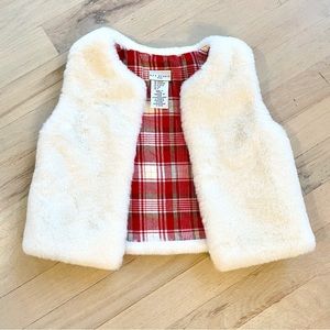 Max Studio Kids | Soft Faux Fur Vest | Size: 5/6